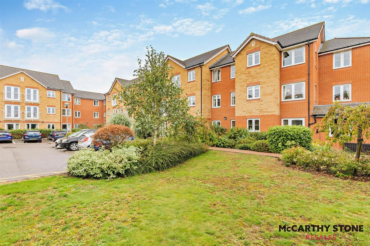 Goodes Court, Royston, SG8, photo 25