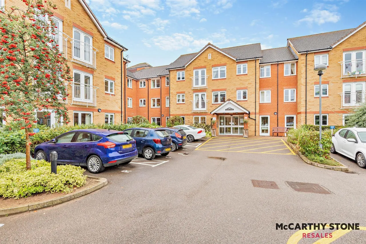 Goodes Court, Royston, SG8, photo 19