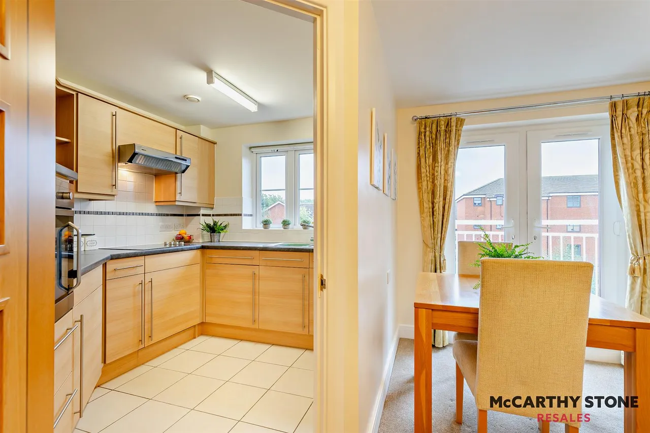 Goodes Court, Royston, SG8, photo 6