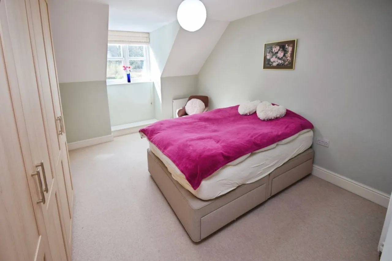 Nabwood, Bradford, West Yorkshire, photo 12