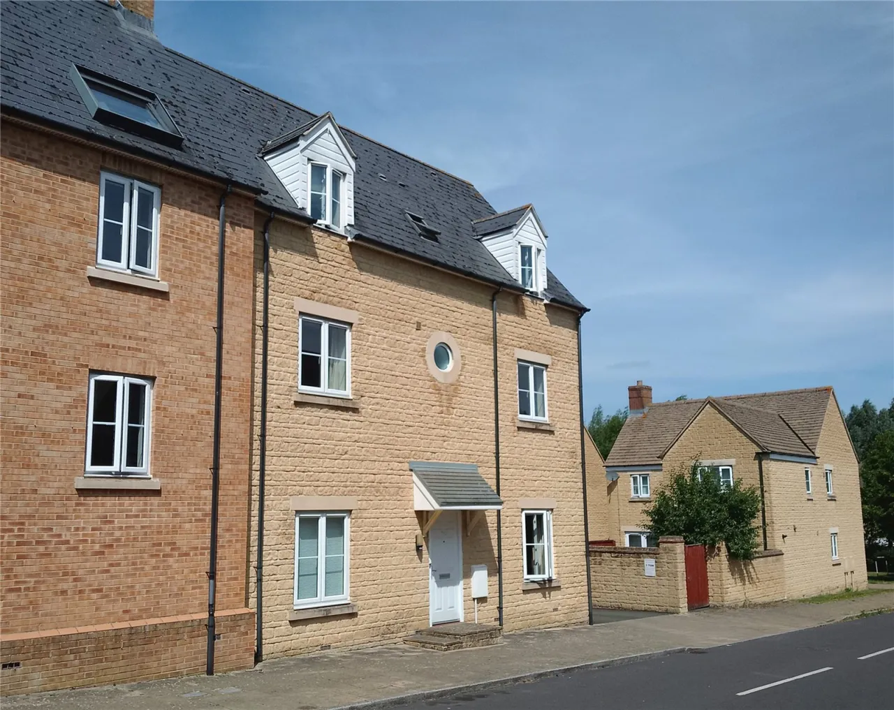 Northfield Road, Witney, OX28, photo 11