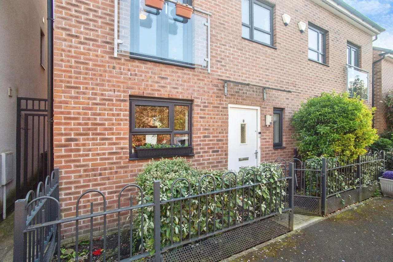 Hatton Gardens, Salford, Greater Manchester, M7, photo 15