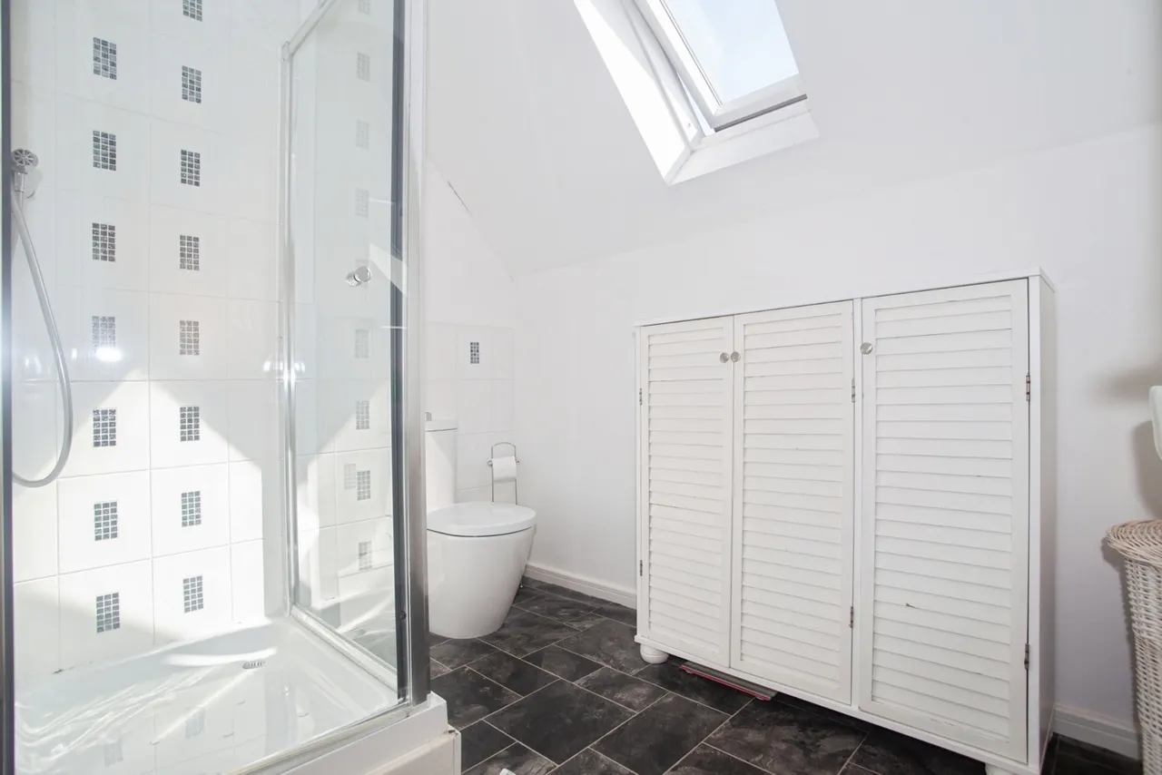 Hatton Gardens, Salford, Greater Manchester, M7, photo 9
