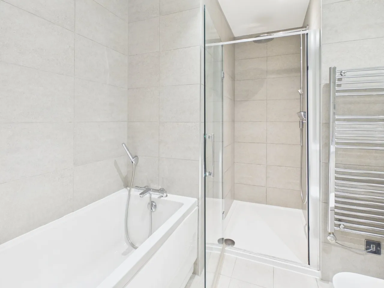 Saint Leonards Road, Berkshire, photo 12