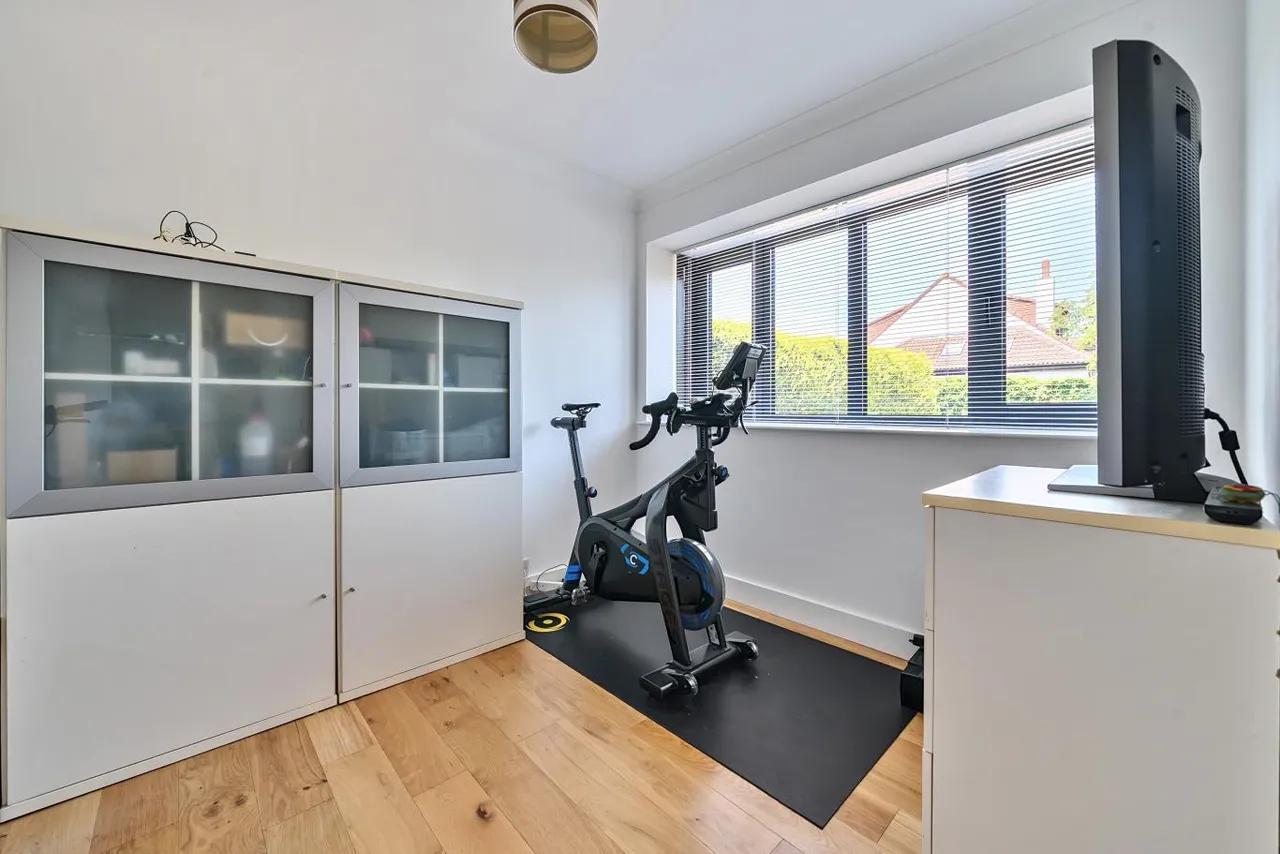 Throopside Avenue, BH9, photo 14