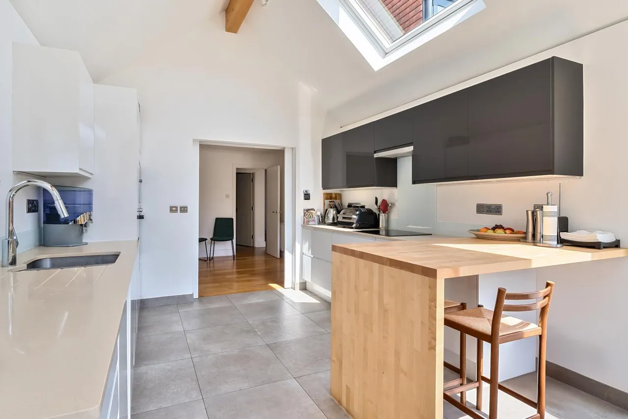 Throopside Avenue, BH9, photo 6