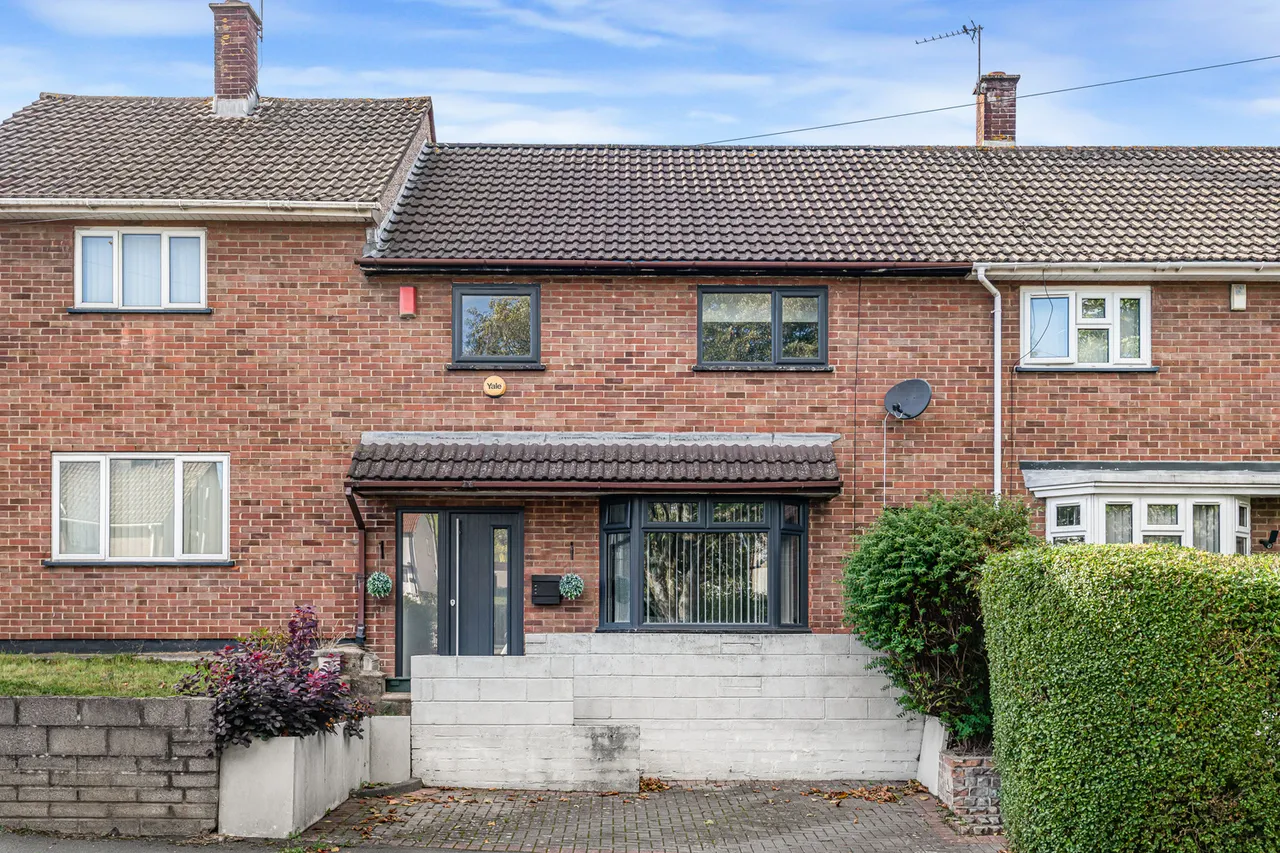 3 bed house for sale, Sturminster Road, Stockwood, BS14