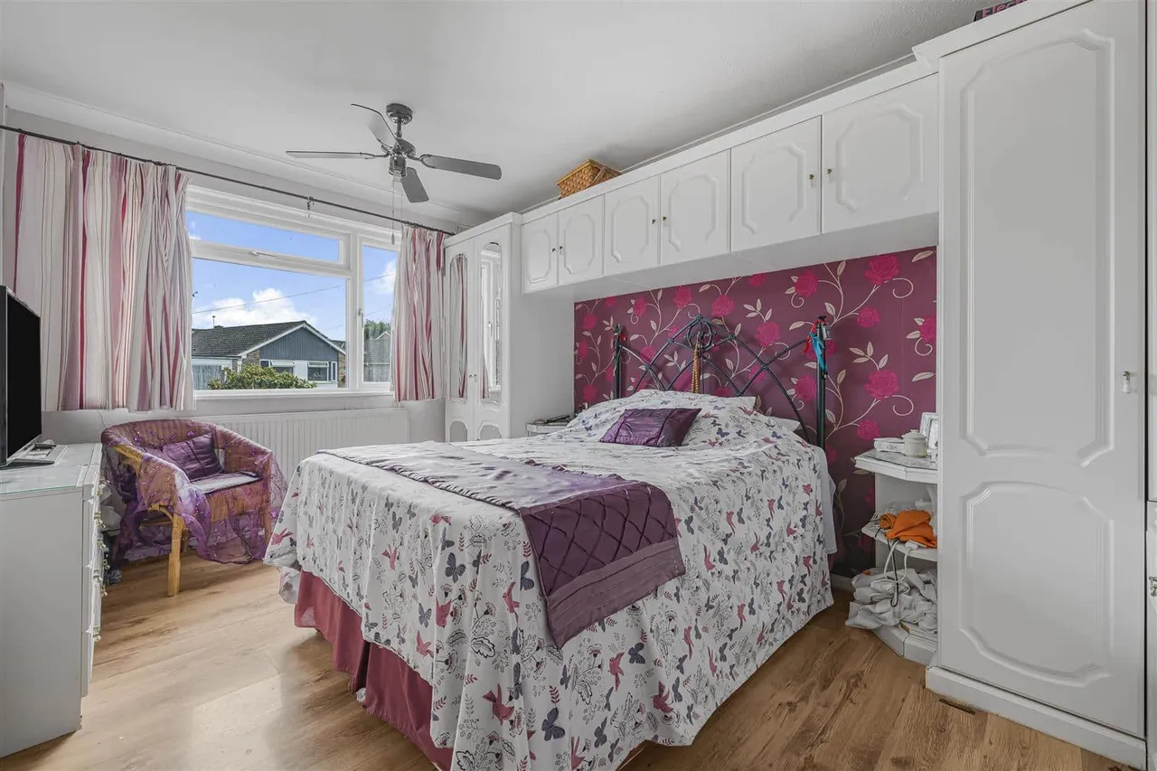Frymley View, Windsor, Berkshire, SL4 5TA, photo 7