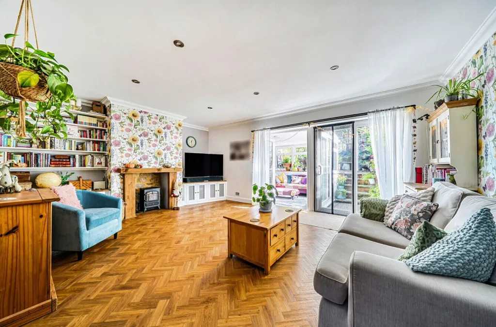 Sunningvale Avenue, Biggin Hill, photo 4
