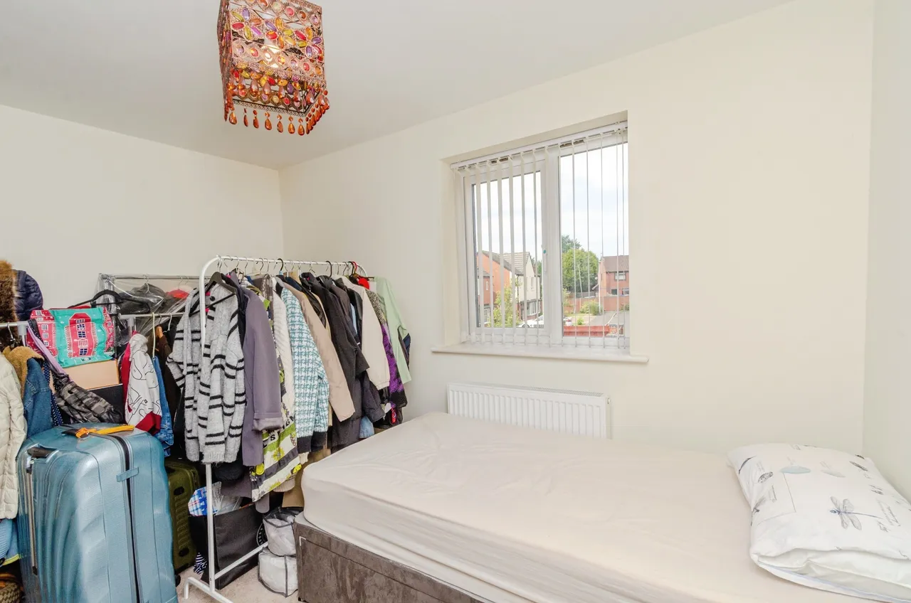 Arthur Jones Close, Tipton, DY4, photo 13