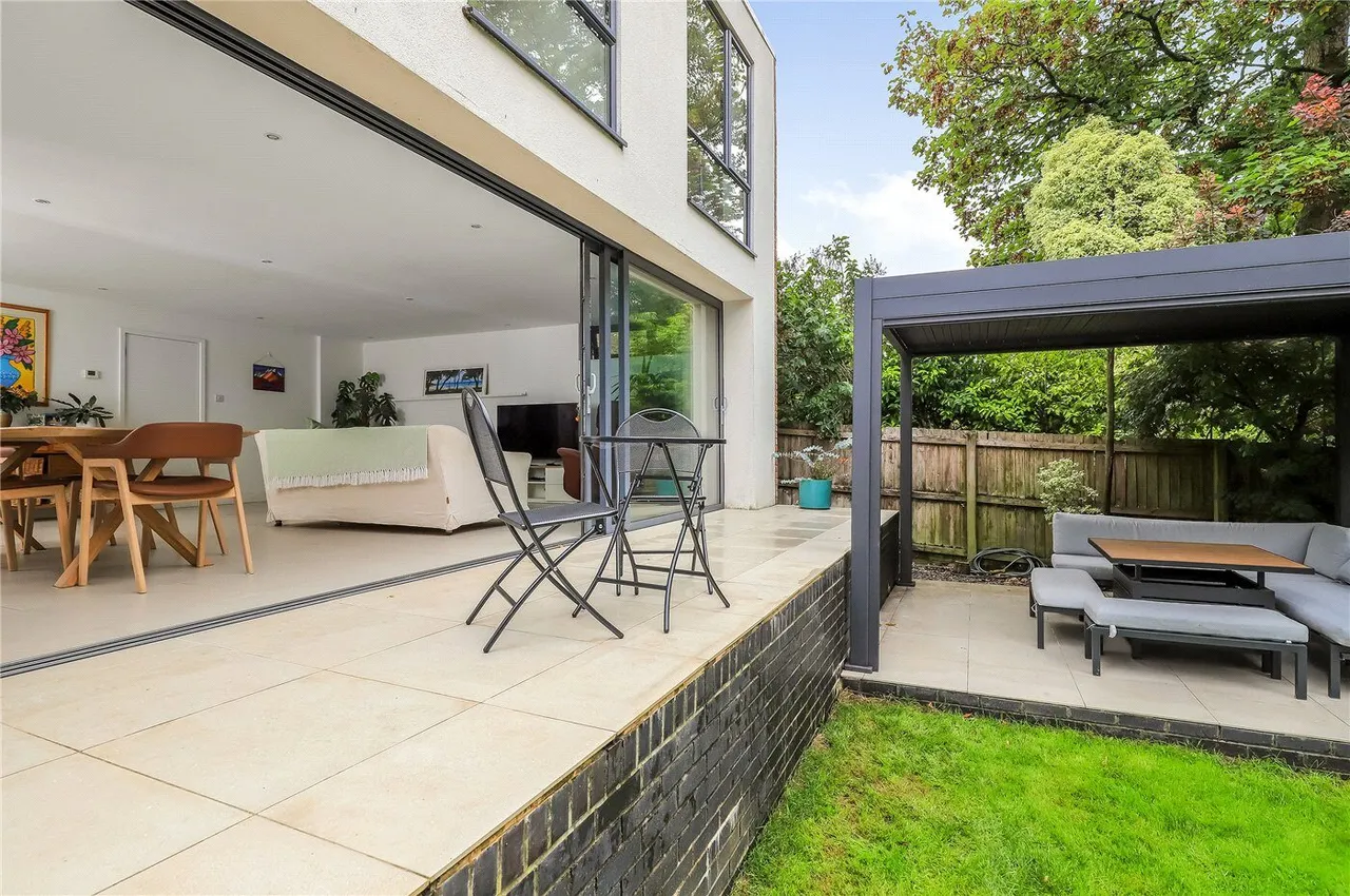Abbey Hill Road, Winchester, SO23, photo 3