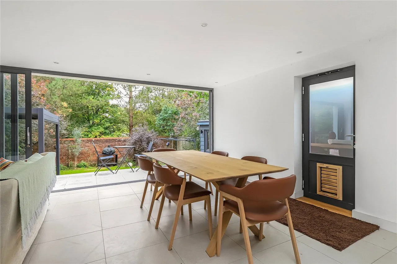 Abbey Hill Road, Winchester, SO23, photo 9