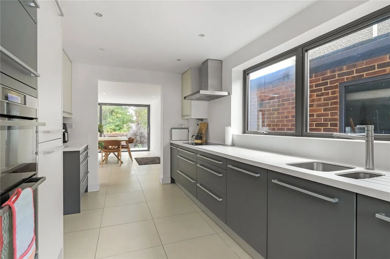 Abbey Hill Road, Winchester, SO23, photo 8