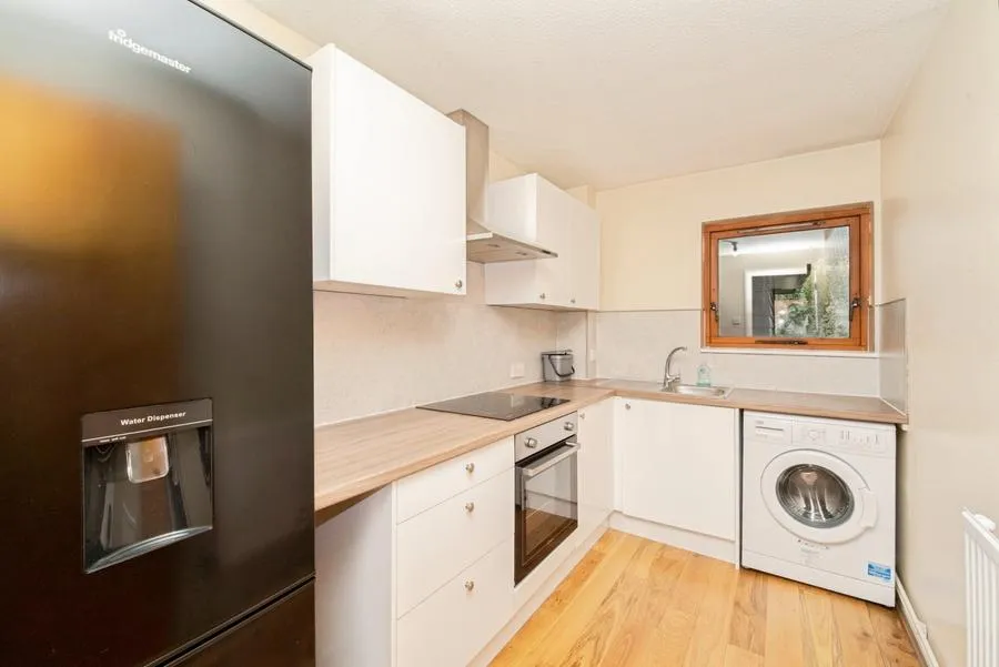 Ryeland Close, Yiewsley, UB7, photo 6