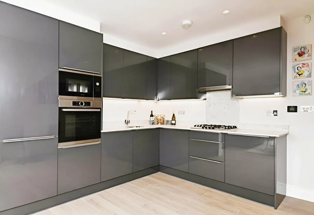 Sanders Lane, Tamarind Court, NW7, photo 7