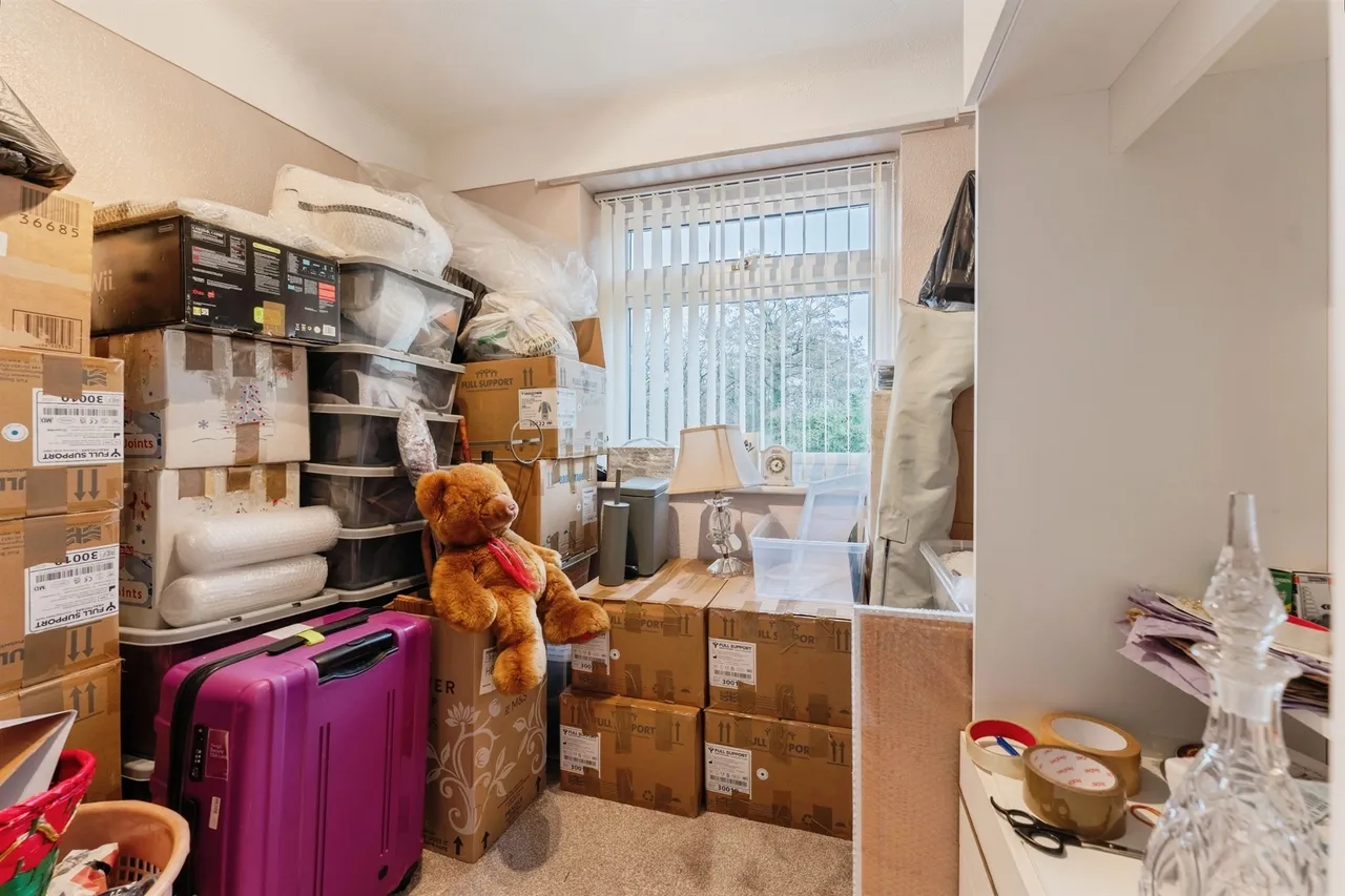 Birkett Avenue, Ellesmere Port, CH65, photo 12