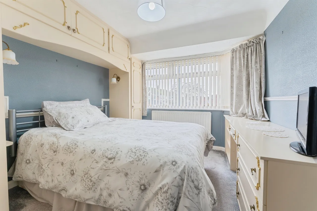 Birkett Avenue, Ellesmere Port, CH65, photo 8