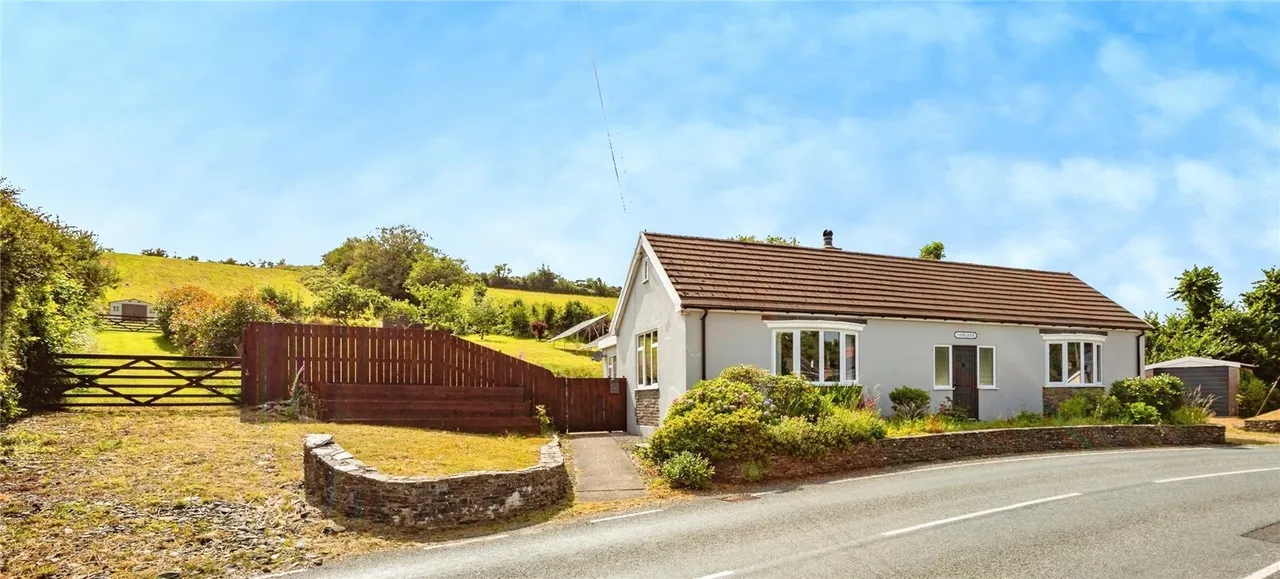 4 bed house for sale, Cribyn, Lampeter, SA48