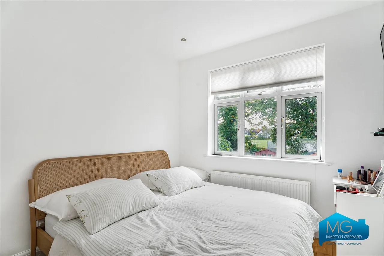 Bramber Road, North Finchley, N12, photo 5