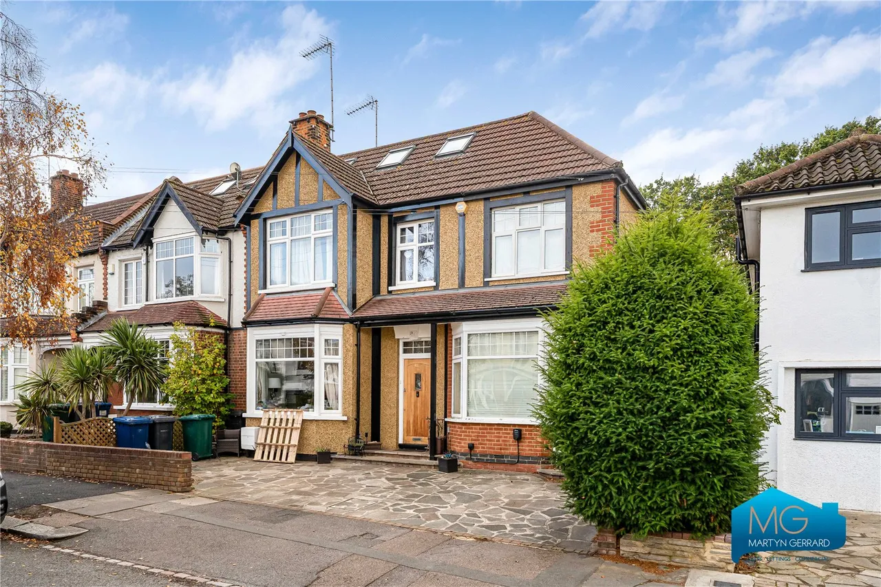 Bramber Road, North Finchley, N12, photo 10