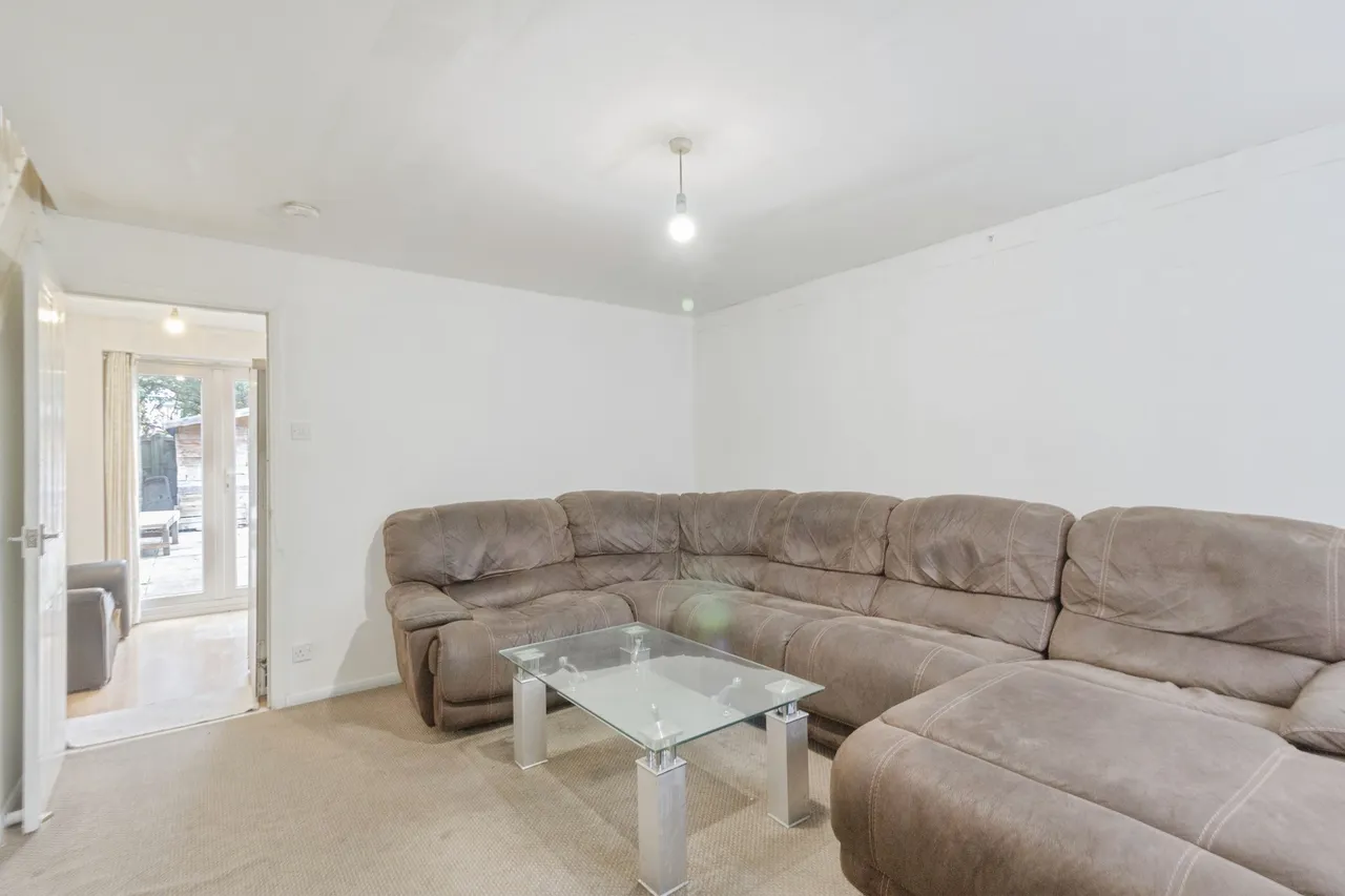 Tilbury Crescent, Leicester, LE4, photo 4