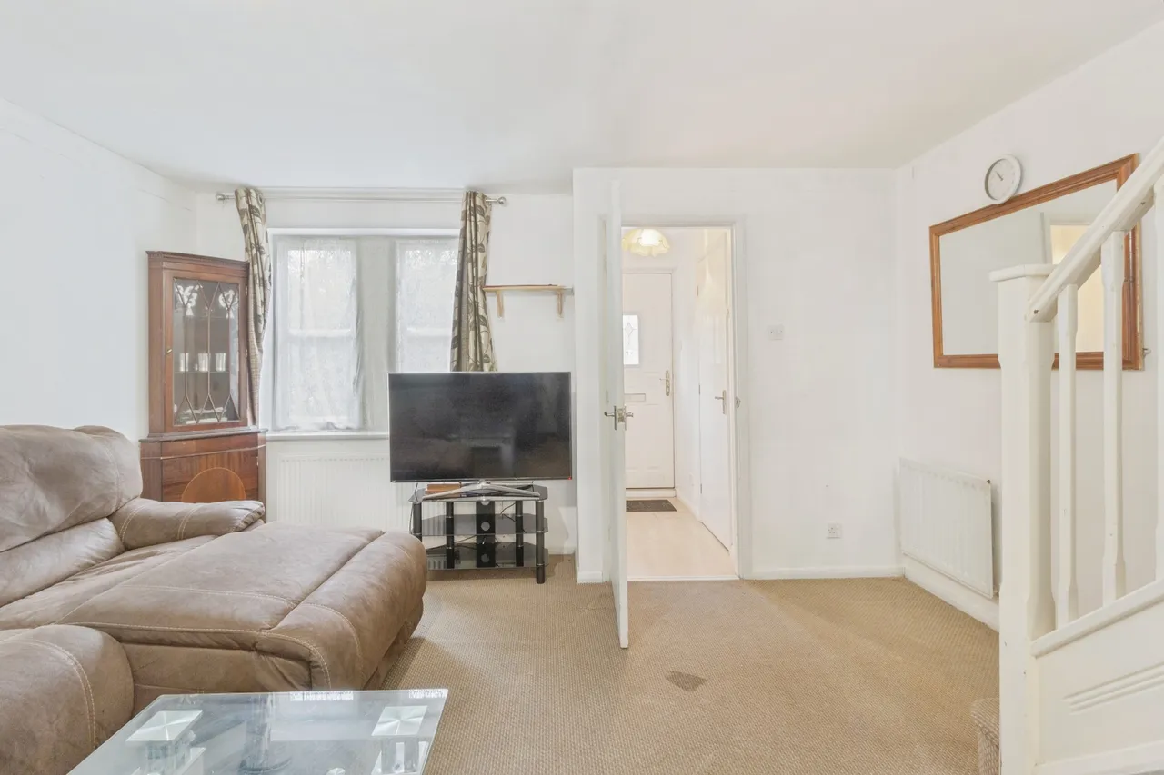 Tilbury Crescent, Leicester, LE4, photo 5