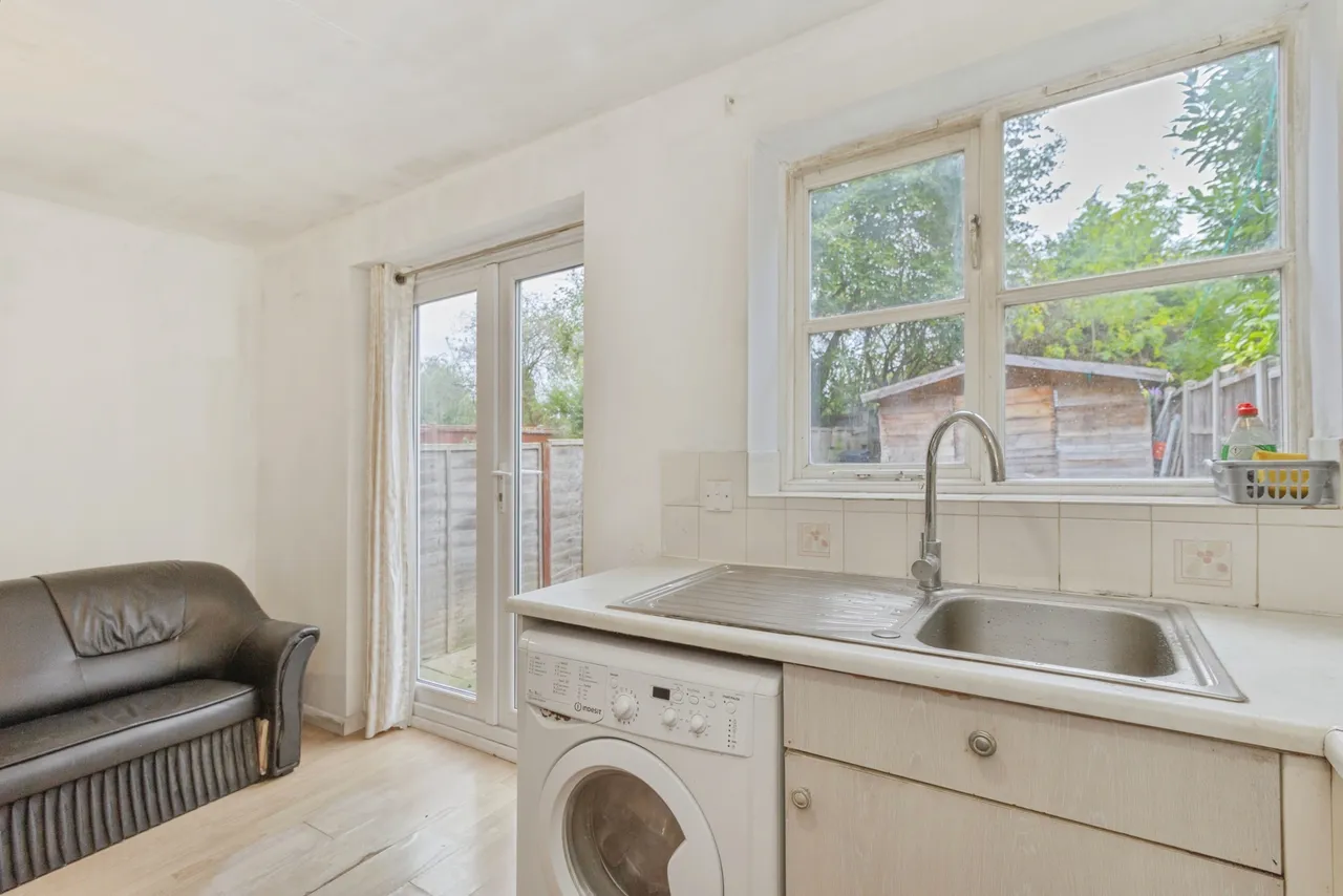 Tilbury Crescent, Leicester, LE4, photo 7