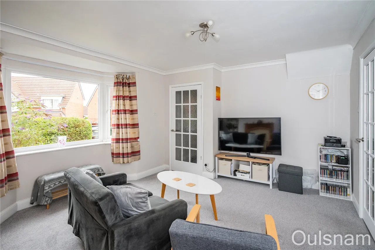 Perryfields Crescent, Bromsgrove, Worcestershire, B61 8ST, photo 2