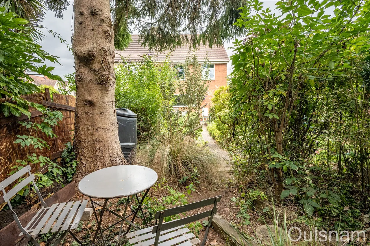 Perryfields Crescent, Bromsgrove, Worcestershire, B61 8ST, photo 18