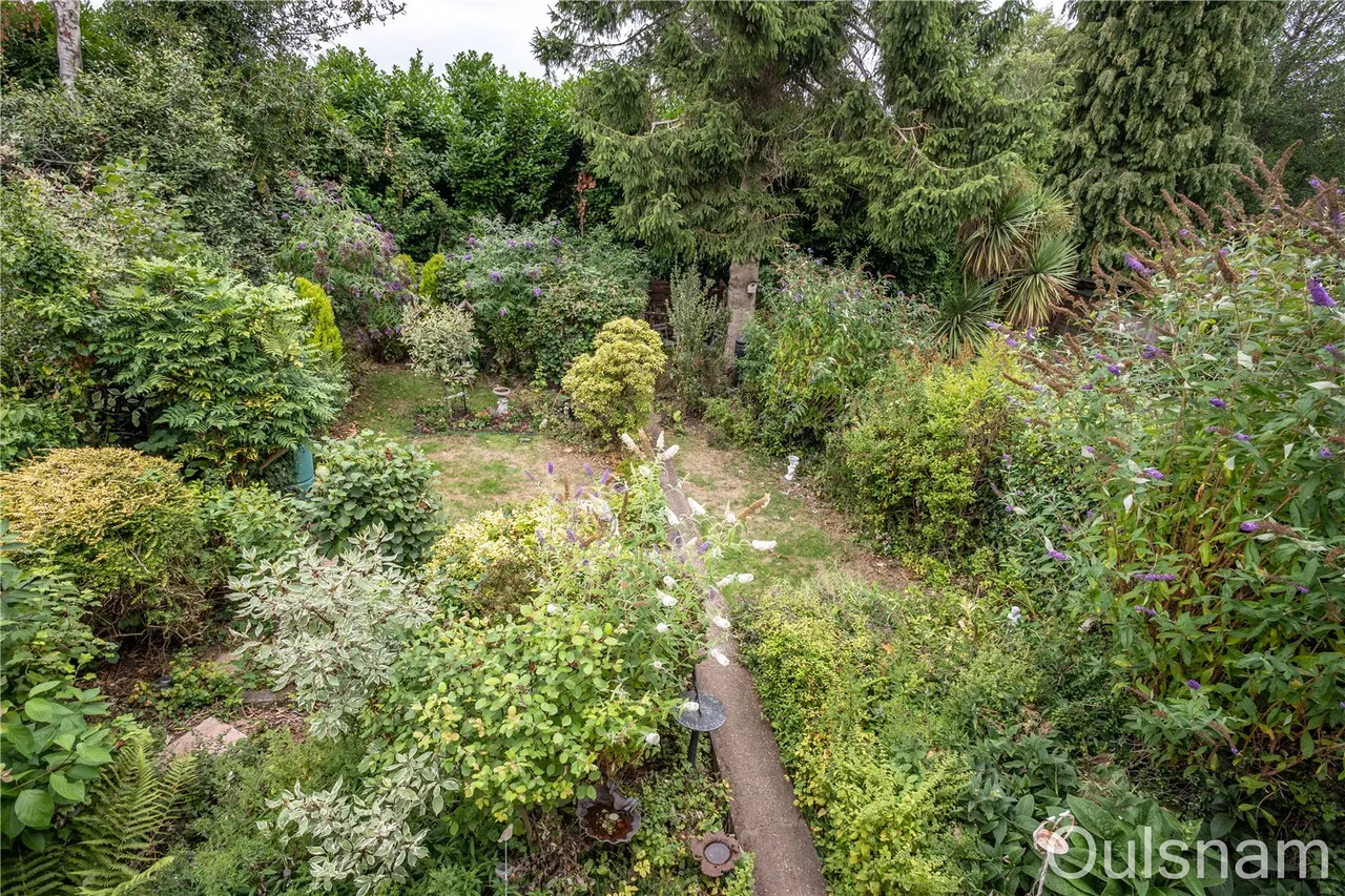 Perryfields Crescent, Bromsgrove, Worcestershire, B61 8ST, photo 13