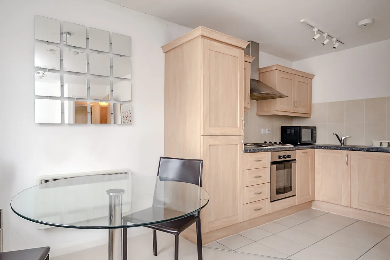 Cookham Road, Maidenhead, Berkshire, SL6, photo 2
