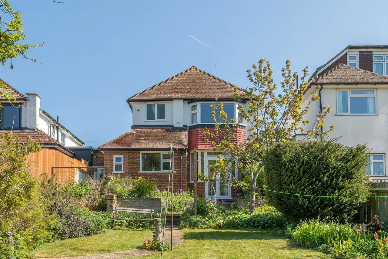 Cloonmore Avenue, Orpington, BR6, photo 5