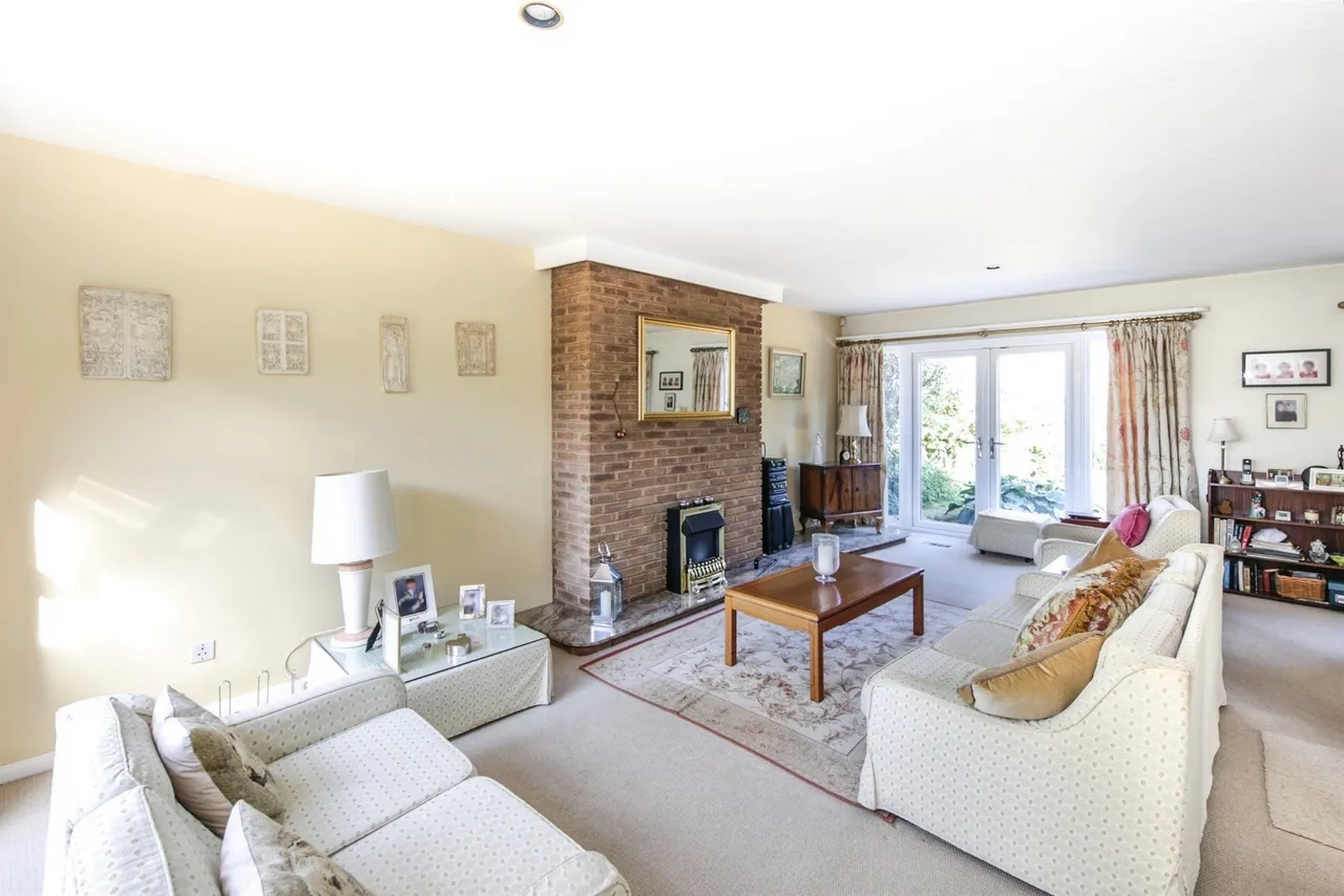 Beverley Close, Balsall Common, CV7, photo 3