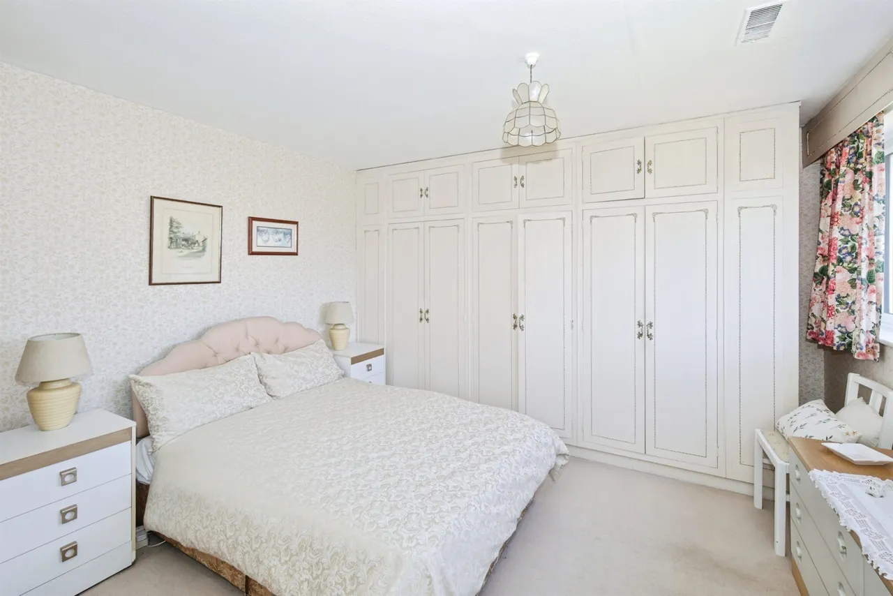 Beverley Close, Balsall Common, CV7, photo 13