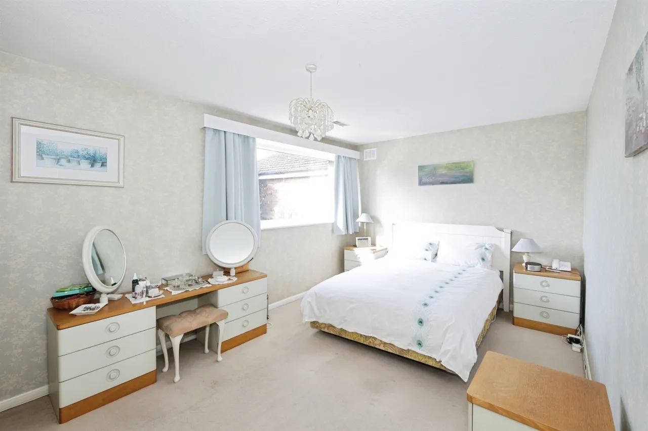 Beverley Close, Balsall Common, CV7, photo 7