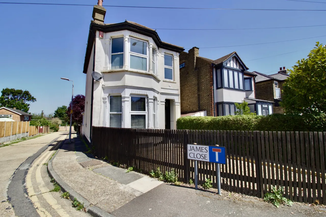 Heath Park Road, Gidea Park, RM2, photo 19