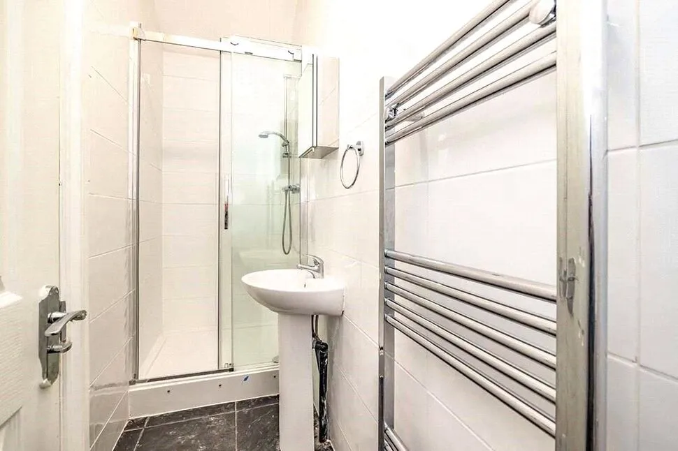 St. Albans Road, Watford, WD24, photo 7