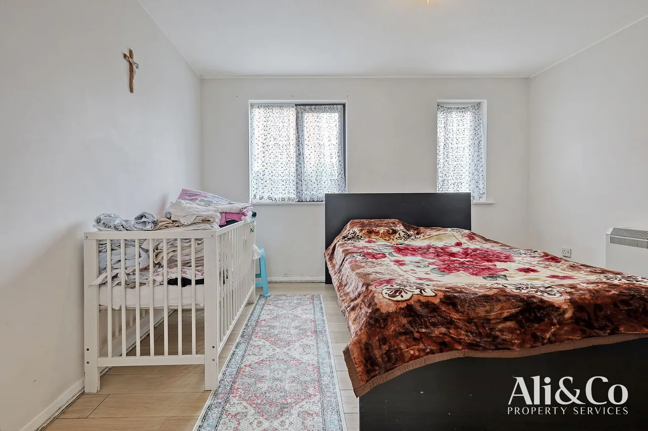Porter Close, Grays, Essex, RM20 4AS, photo 11