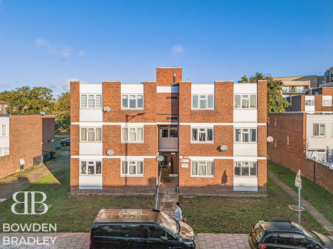 Kielder Close, Hainault, IG6, photo 22
