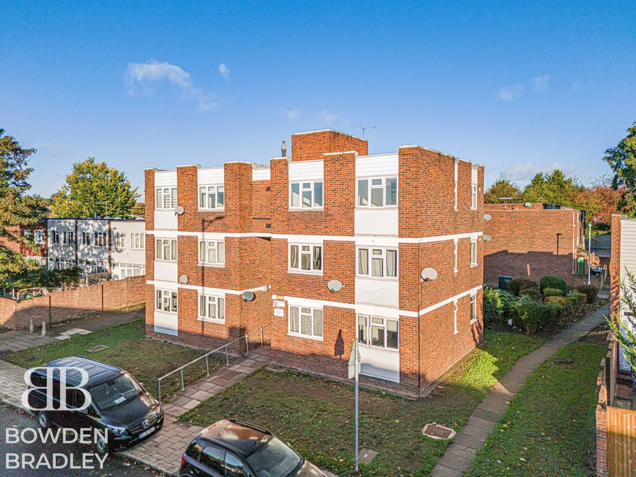 Kielder Close, Hainault, IG6, photo 12