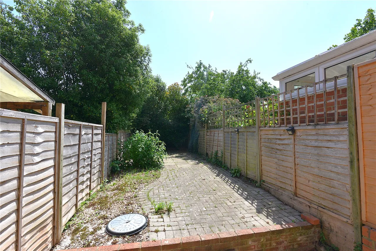 Hamilton Park, Downton, Salisbury, Wiltshire, SP5 3QN, photo 8