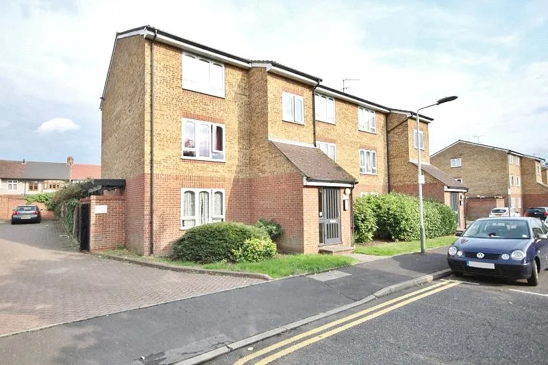 Frazer Close, Romford, Essex, RM1, photo 6