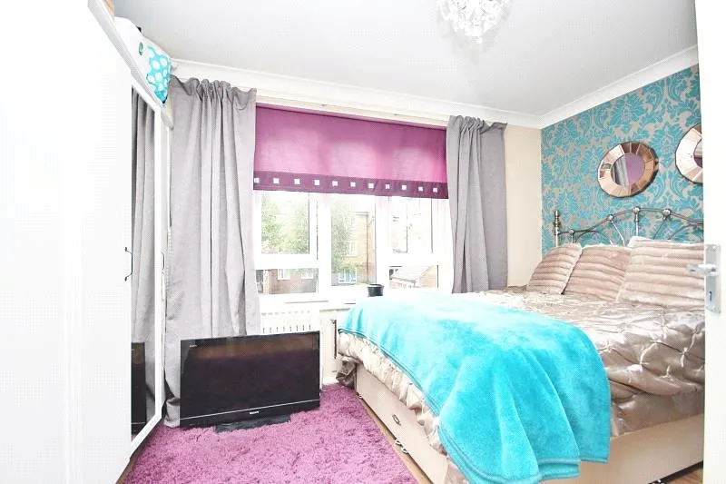 Frazer Close, Romford, Essex, RM1, photo 4