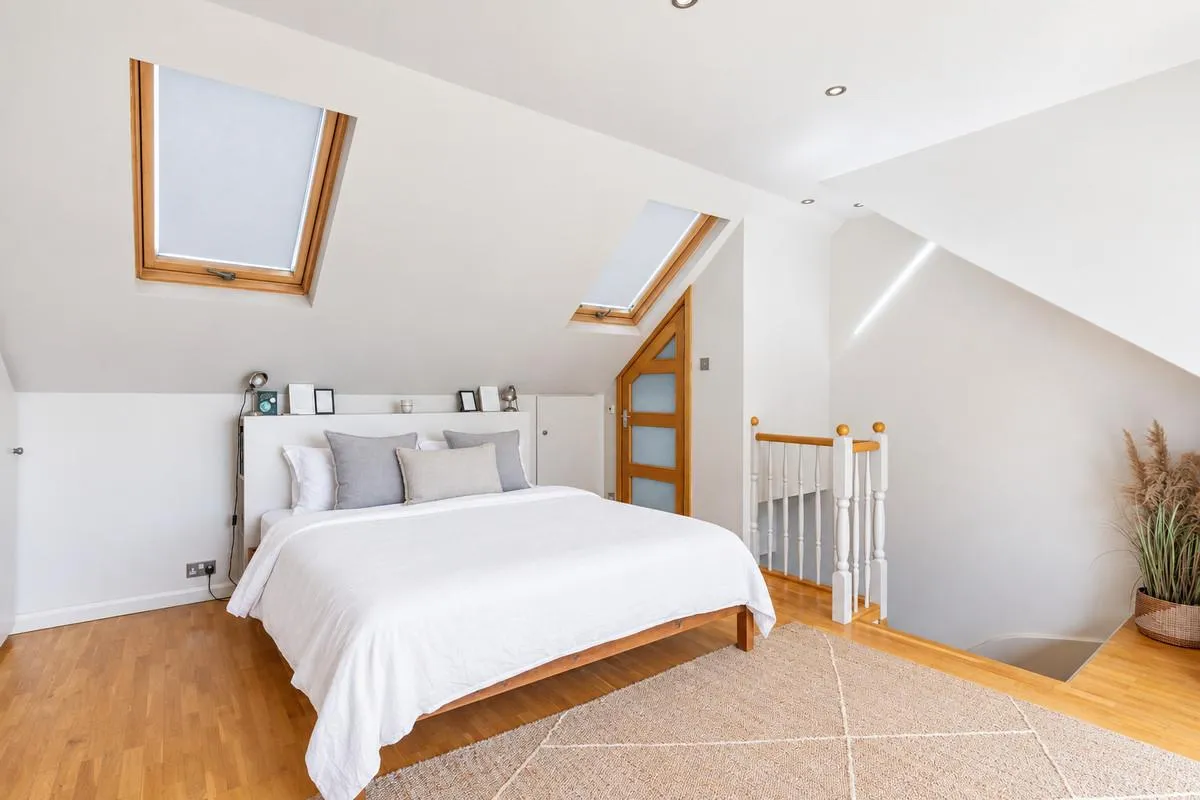 Wendell Road, London, W12, photo 18