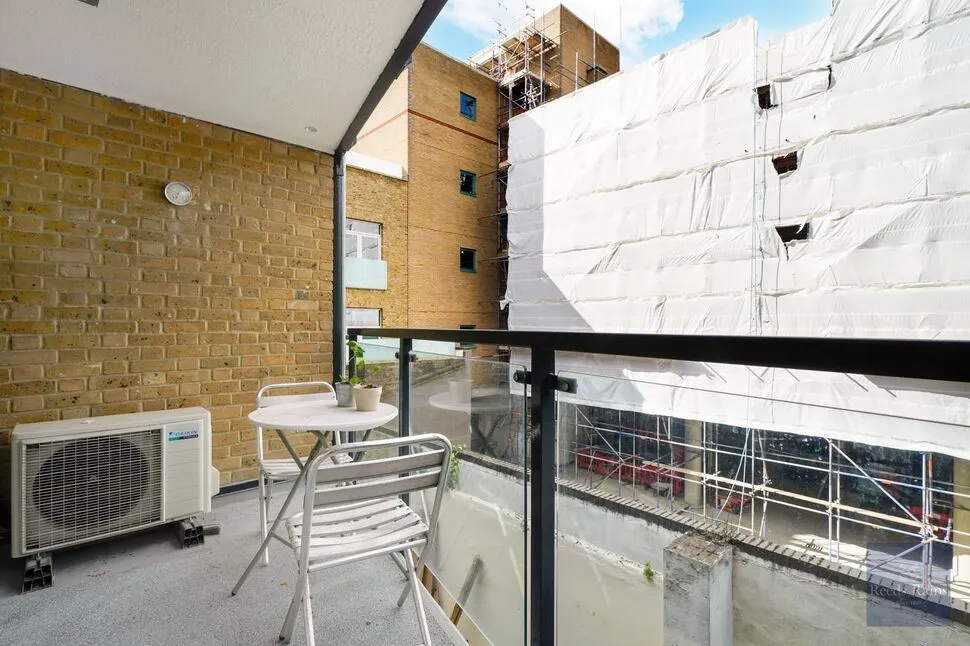 Westminster Bridge Road, London, SE1, photo 10