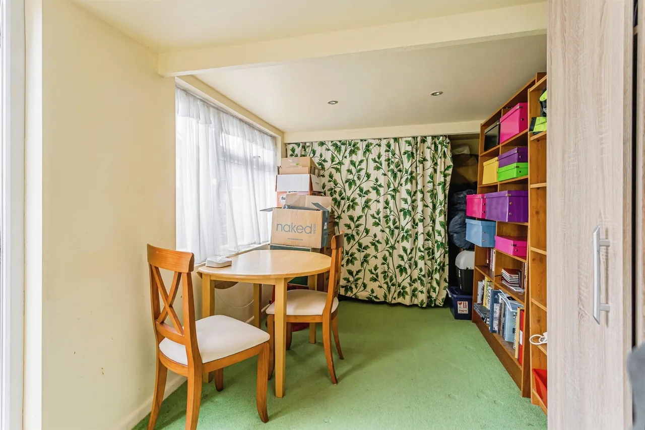 Barrington Road, Lindfield, RH16, photo 9
