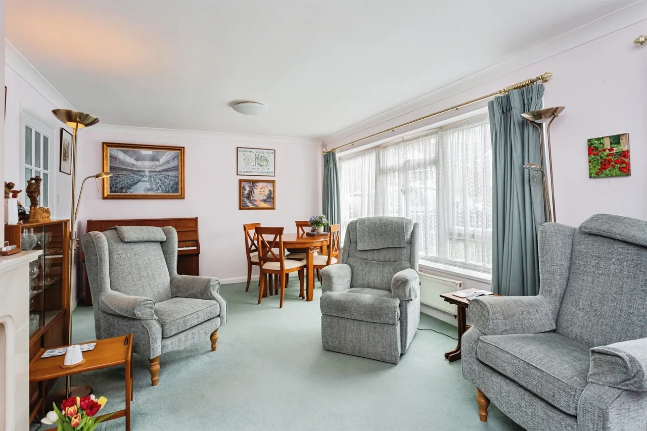 Barrington Road, Lindfield, RH16, photo 3