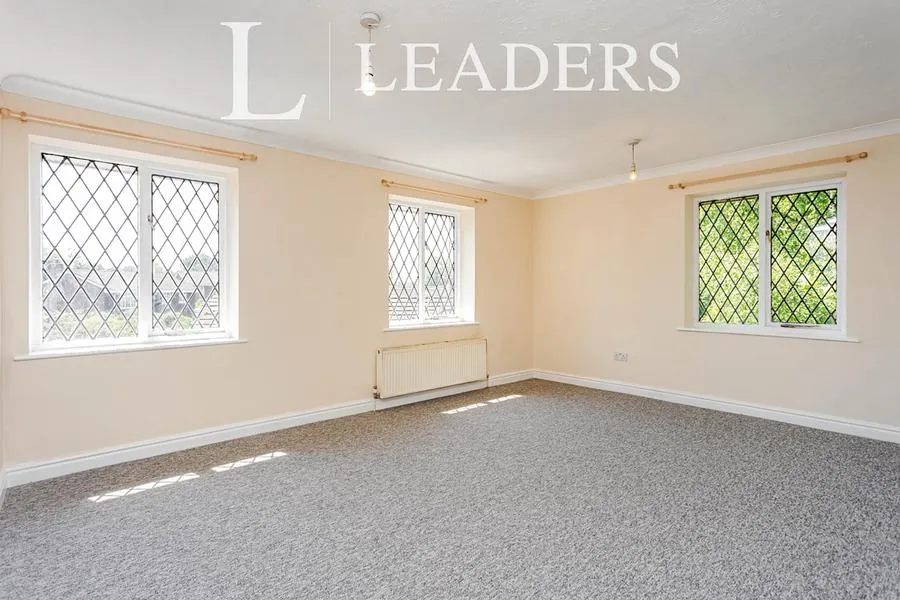 Drummond Close, Haywards Heath, RH16, photo 4