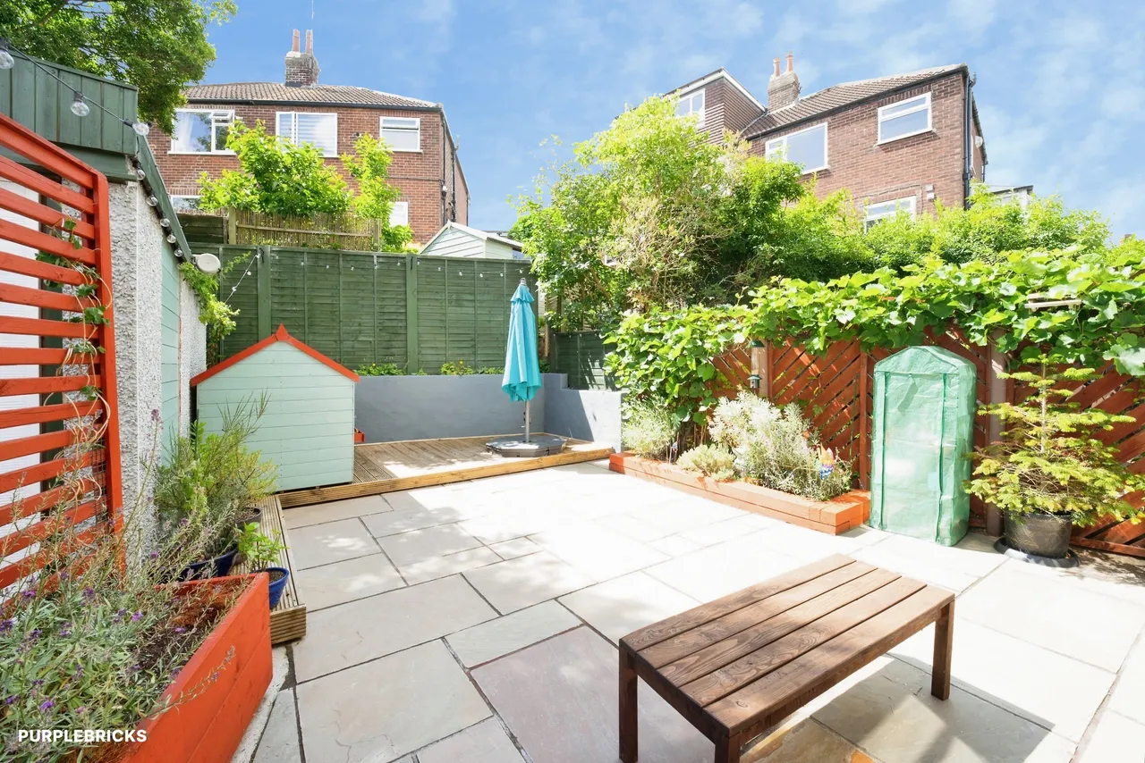 Armley Grange Avenue, Leeds, LS12, photo 3