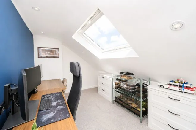 Armley Grange Avenue, Leeds, LS12, photo 14